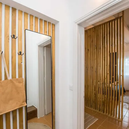Apartment The Spot In Karousádes